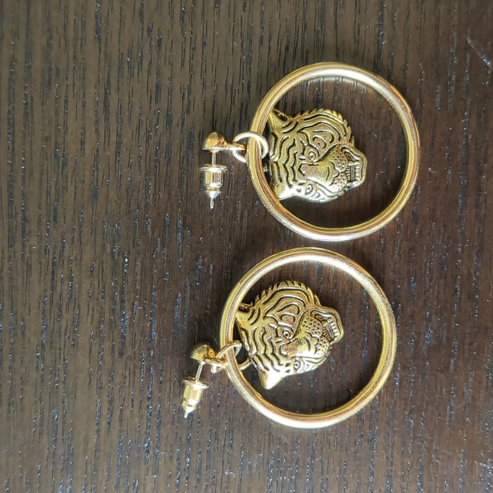 NEW Vanessa Mooney Tiger earrings